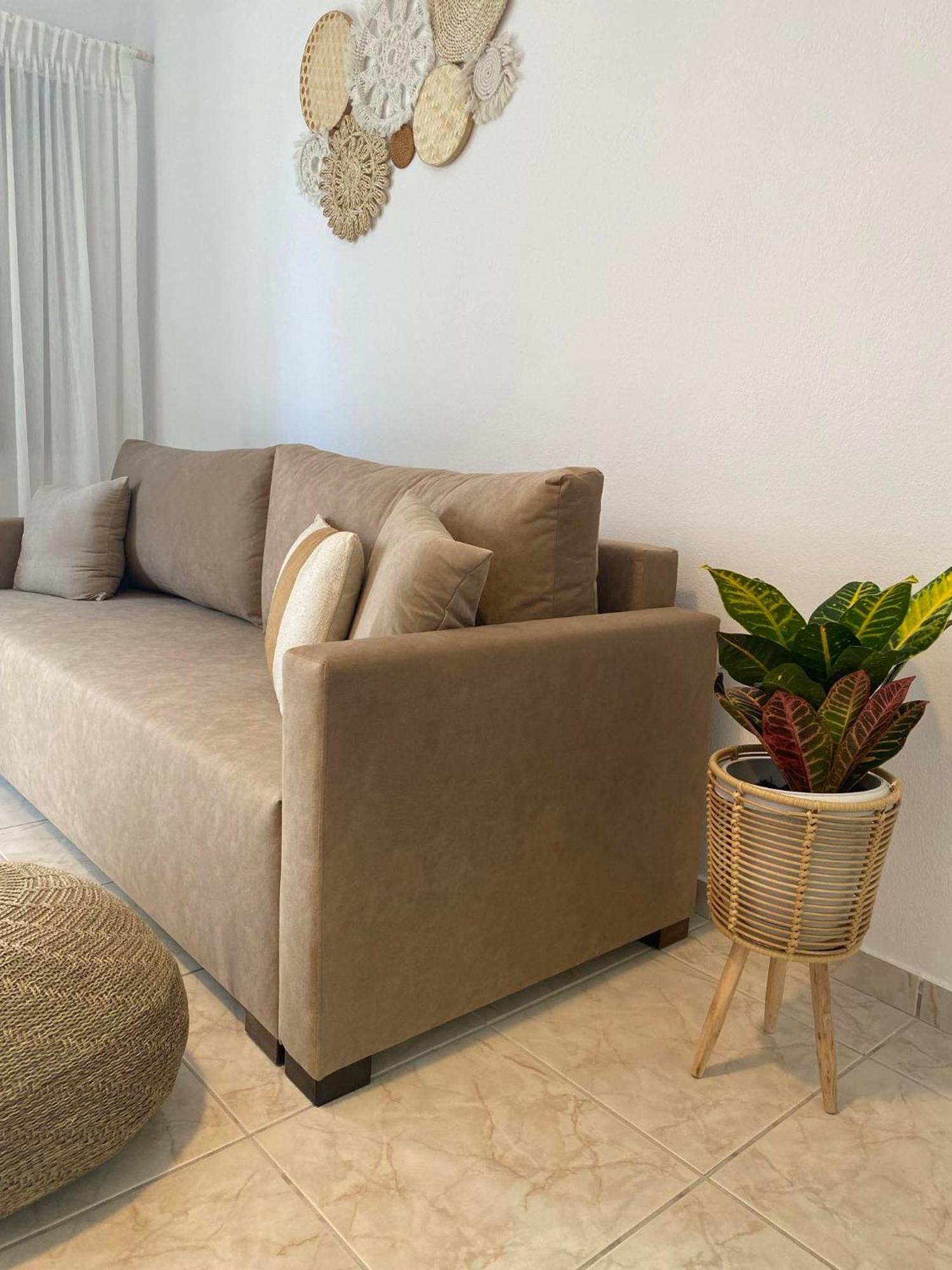 Estella's Apartment Ofrinion